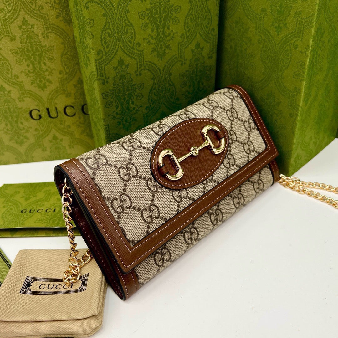 Gucci Horsebit Wallet on Chain
