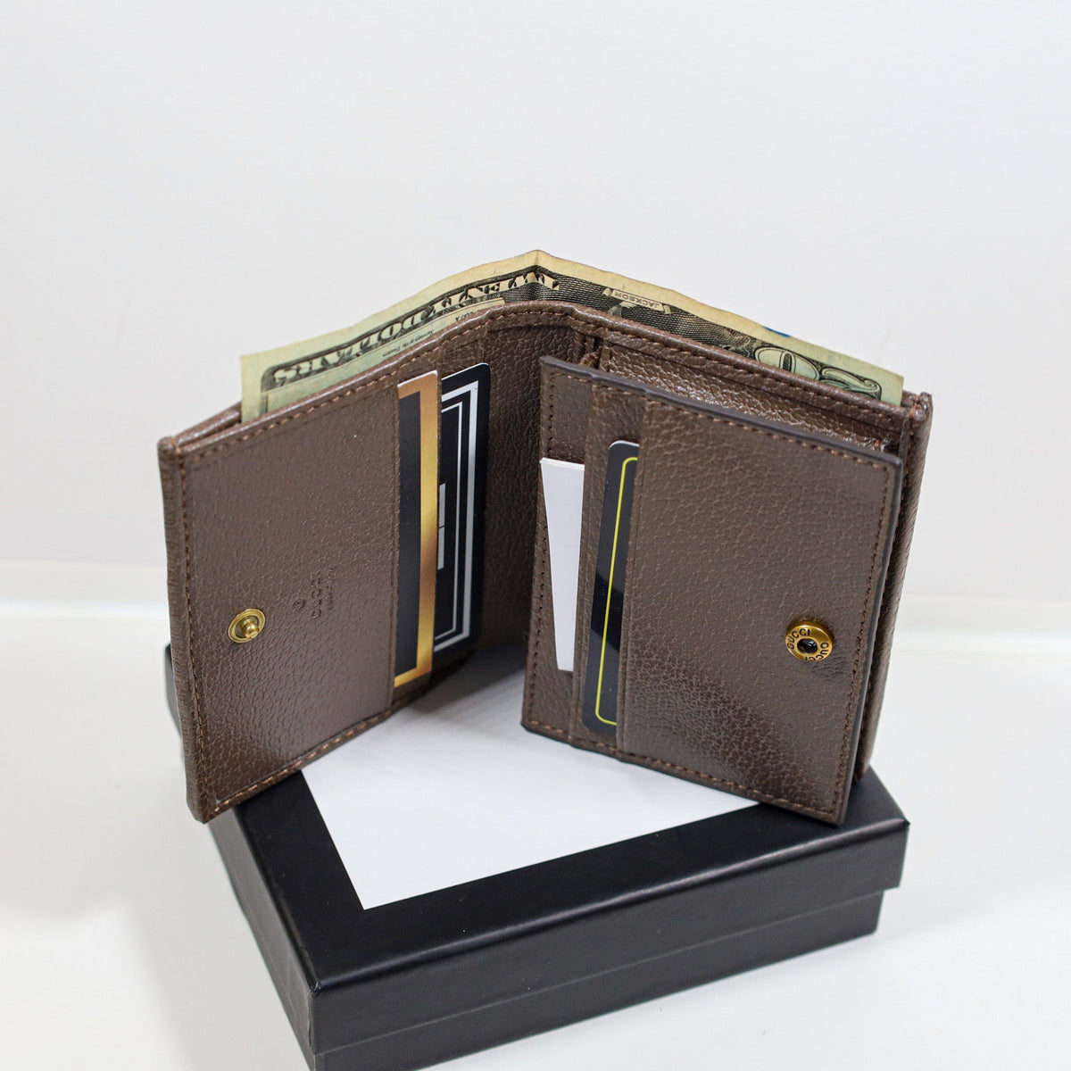 Best Fashion Textured Leather Printed Coated Canvas Wallets