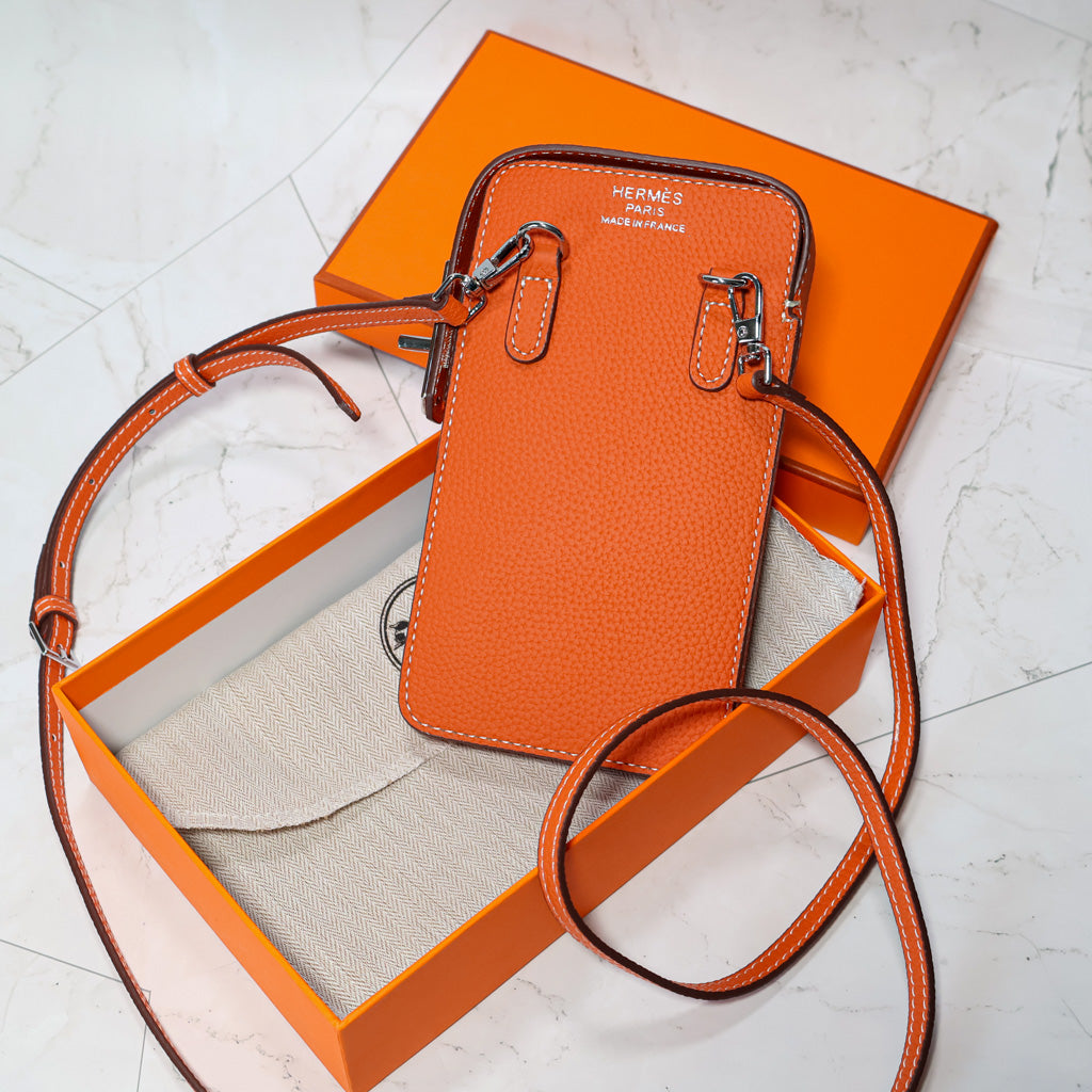 Hac a box phone case for mosr smartphones