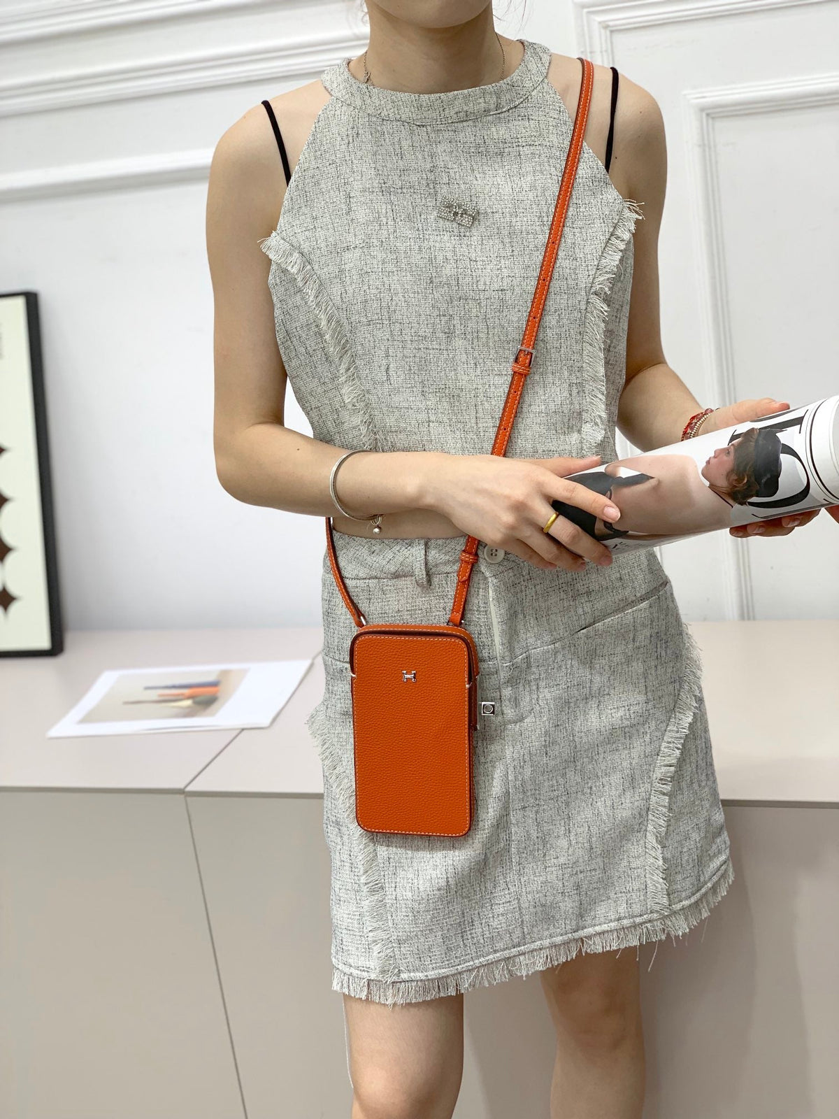 Hac a box phone case for mosr smartphones
