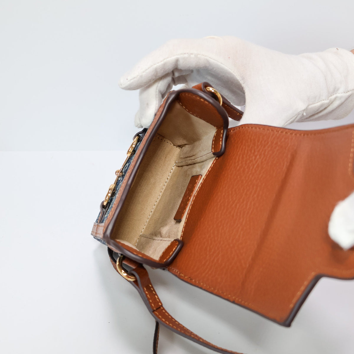 Gucci Crossbody Bag