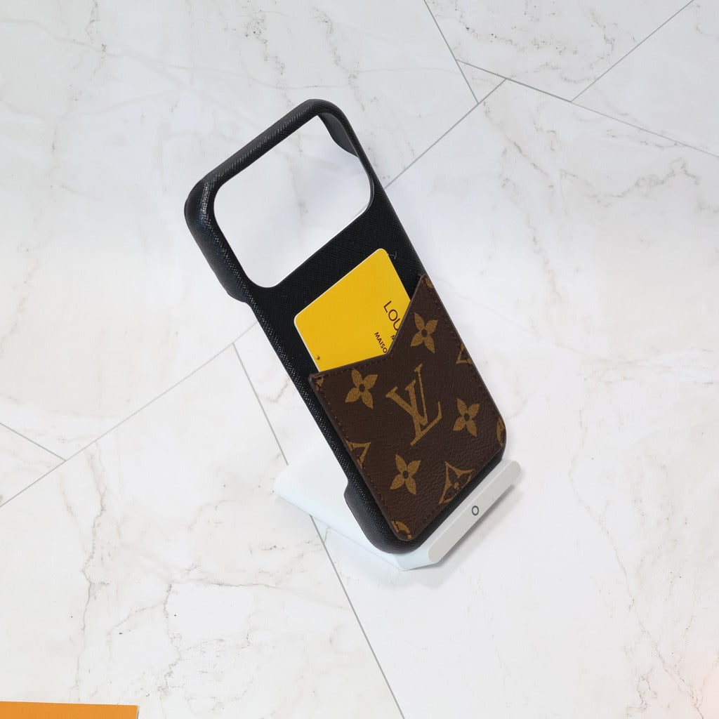 Classic Style Case Card Holder iPhone 14-17 / Pro / Pro Max / Plus / Air